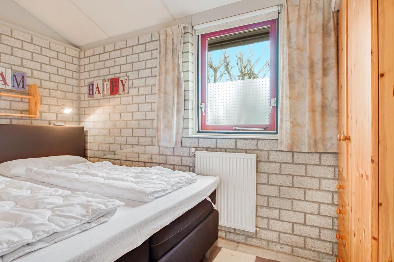 Ferienhaus Petten Aan Zee Экстерьер фото